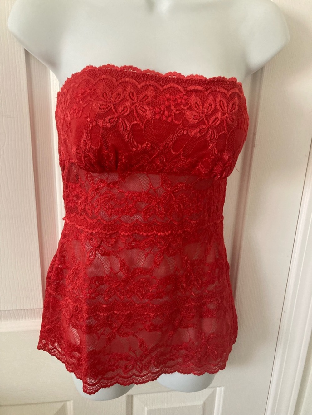 bebe Red Strapless Lace Babydoll